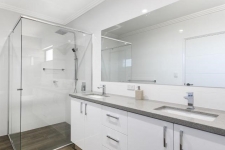 Canningvale | Renovation |  full bathroom